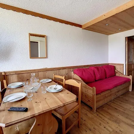 Renove 2 Pieces Proche Pistes Avec Balcon - Fr-1-344-914